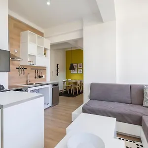 Bluewaveplace - Contemporary In Center Of Apartamento