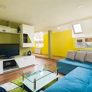 Serdika Round Tower Apartamento